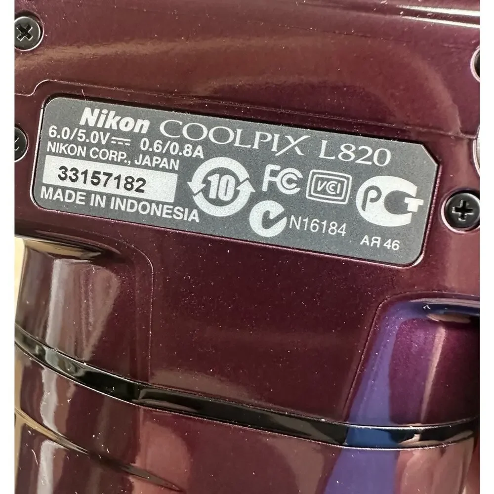 Nikon Coolpix L820 16.0 MP 30x Optical Zoom Compact Digital Camera Purple New
